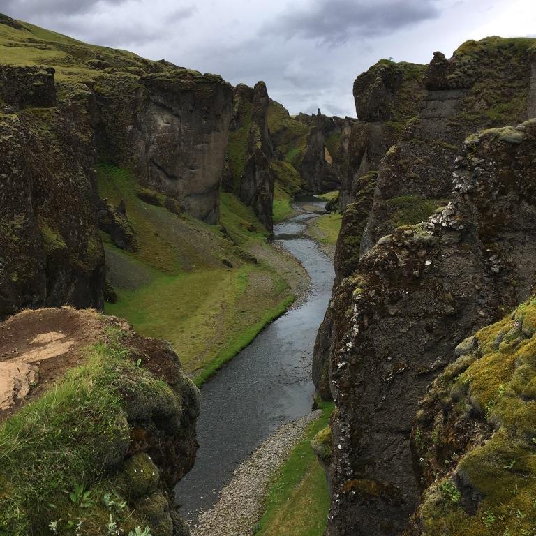 Fjaðrárgljúfur gorge