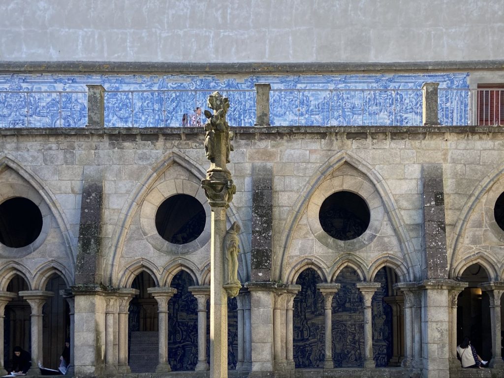 Porto Cathedral facade